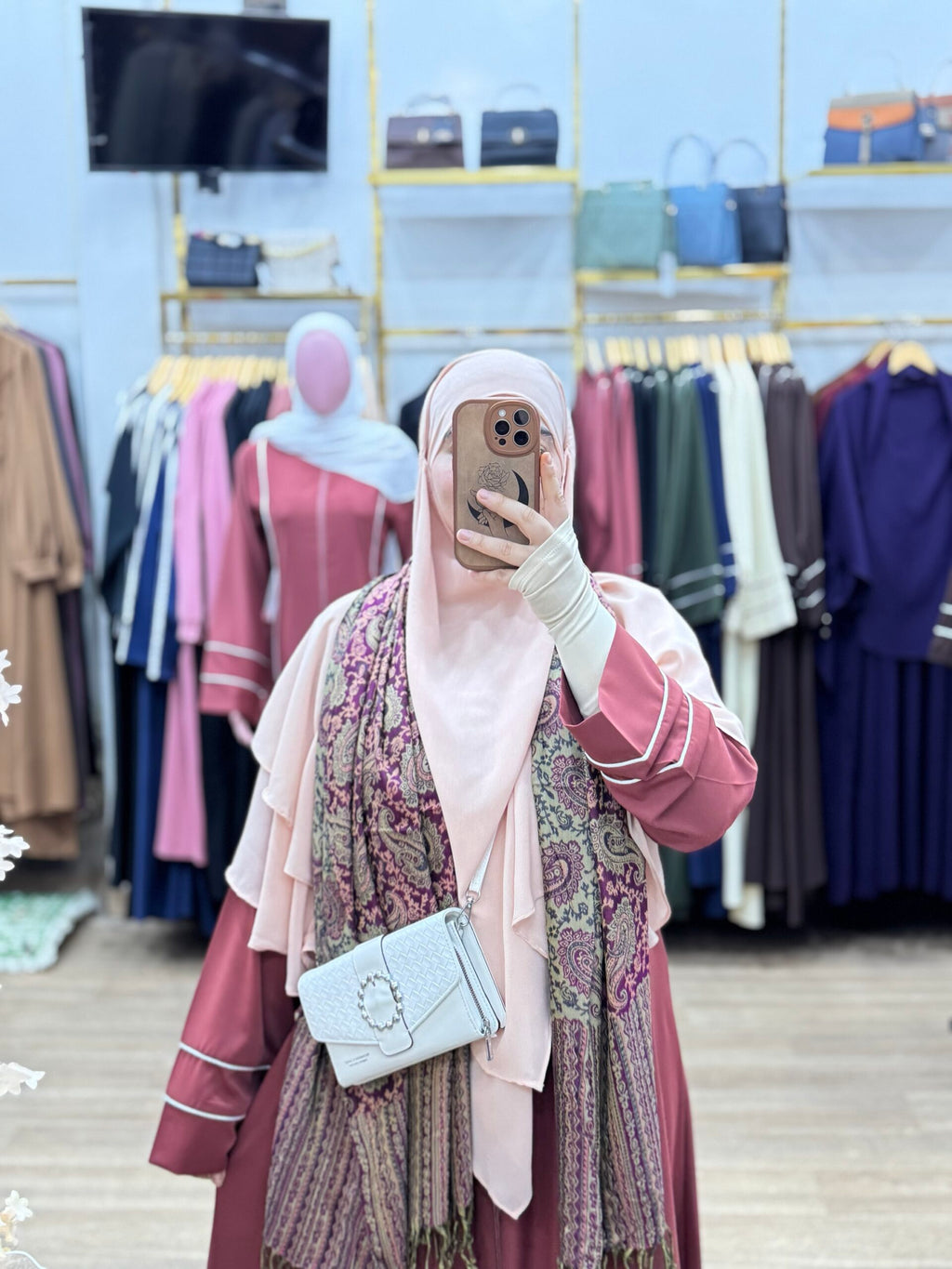 Abayat razan 🌙🌸